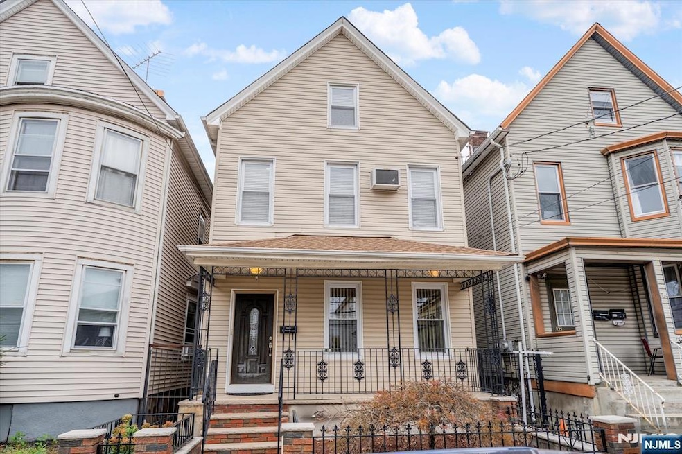 28 Reid St, Elizabeth, NJ 07201 - photo 1