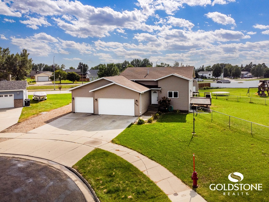 4001 Clark Place - 65