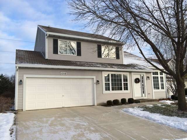 1315 Lazy Hollow Ct, Naperville, IL 60565 - photo 1