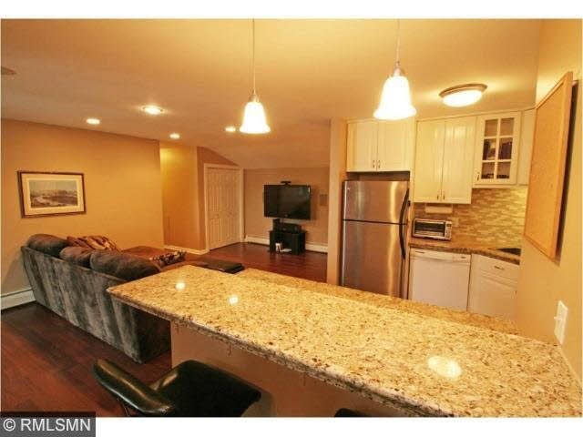 1301 1301 W 82nd St, Bloomington, MN 55420 - photo 1