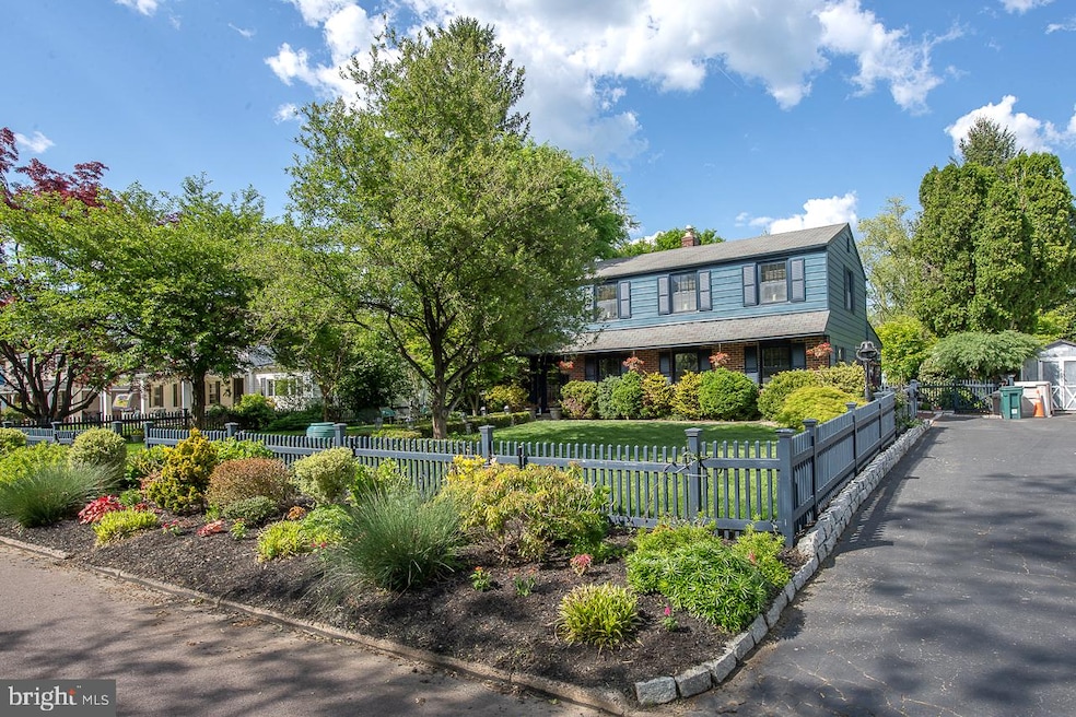 4033 Lafrance Rd, Lafayette Hill, PA 19444 - photo 1