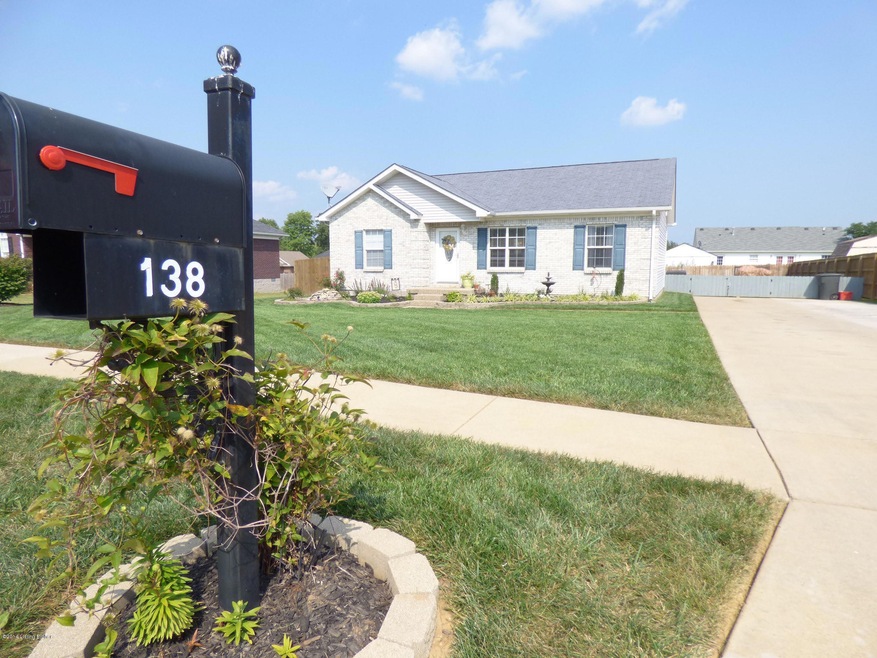 138 Farmview Dr, Mount Washington, KY 40047 - photo 1