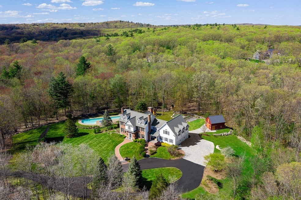 600 W Main St, Northborough, MA 01532 - photo 1