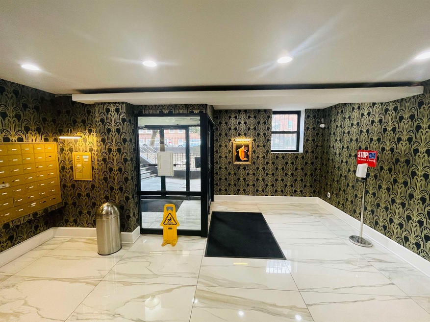 Van Reypen Arms unit 2D, Jersey City, NJ 07306 - photo 1