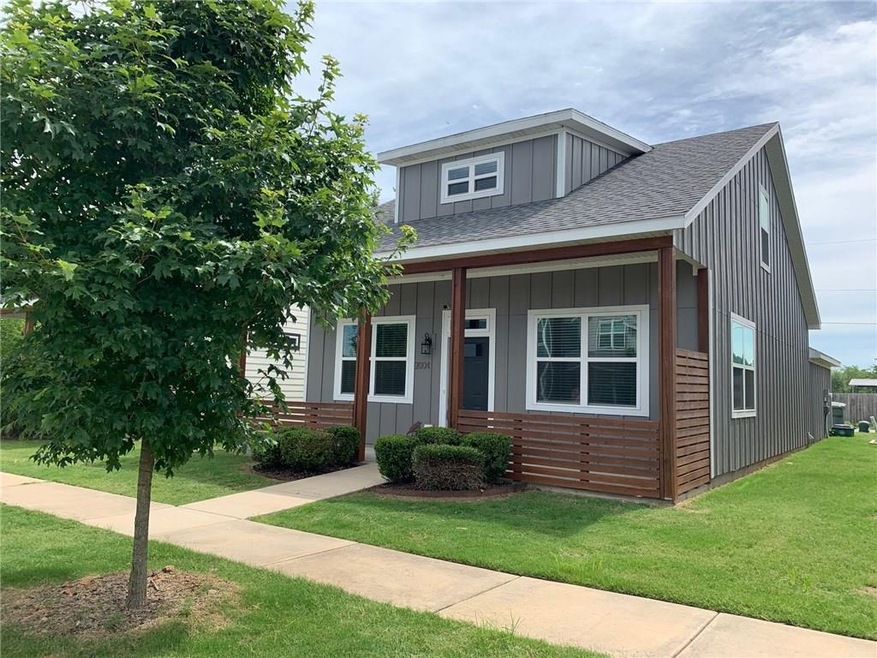 2004 S Florida Way, Fayetteville, AR 72701 - photo 1