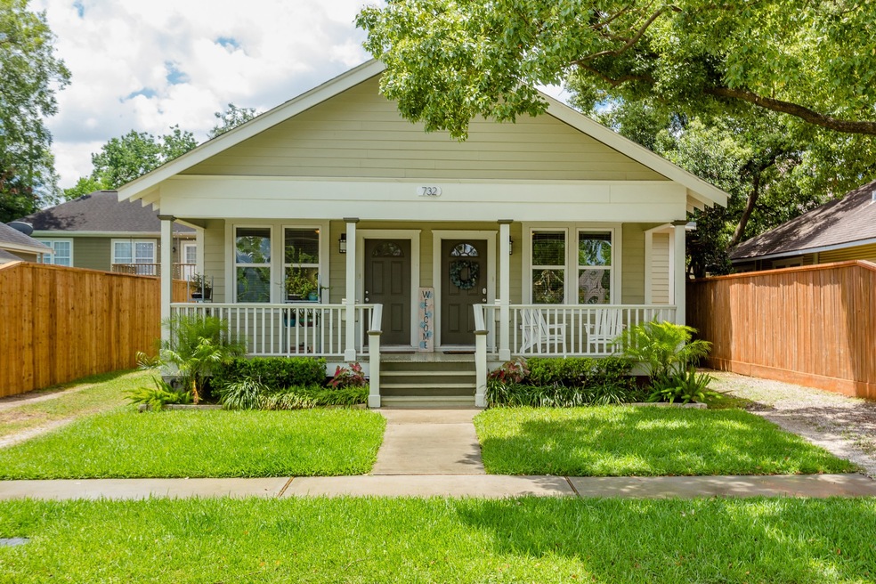 732 E 12th 1/2 St unit 12, Houston, TX 77008 - photo 1