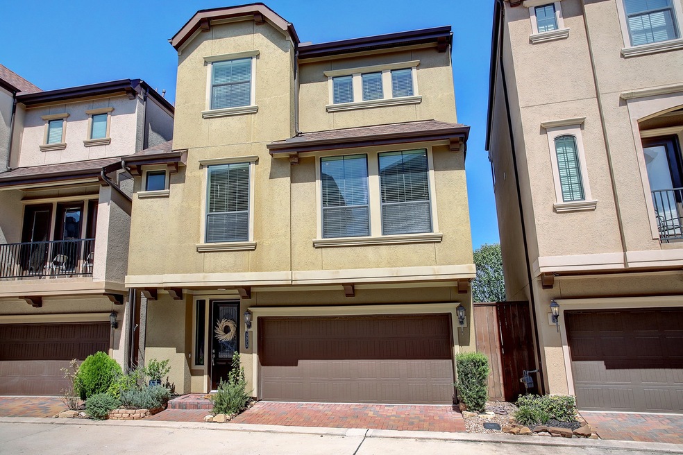 3023 Kisling St, Houston, TX 77021 - photo 1