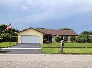 9533 Richmond Cir, Boca Raton, FL 33434 - photo 1