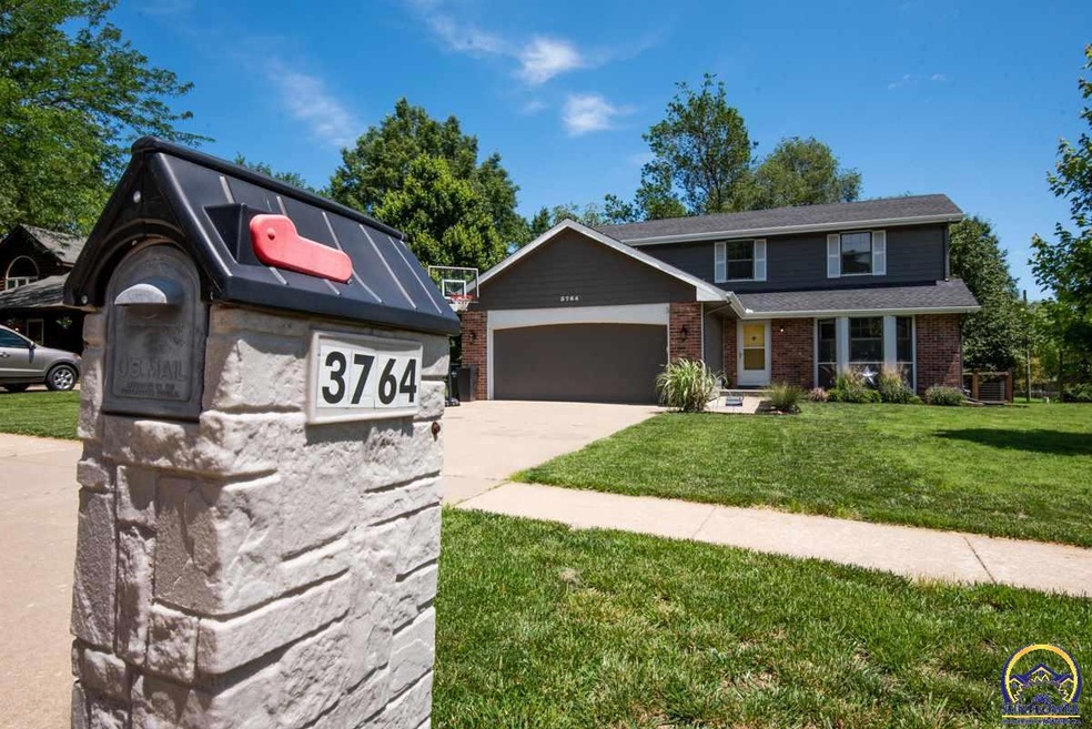 3764 SW Wood View Dr, Topeka, KS 66610 - photo 1