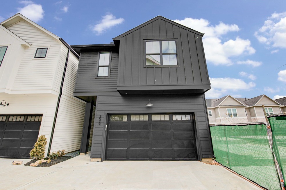 2529 Judiway St, Houston, TX 77018 - photo 1