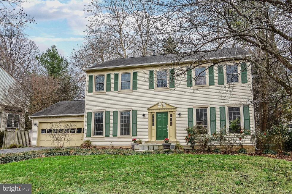 6331 Summerday Ct, Burke, VA 22015 - photo 1