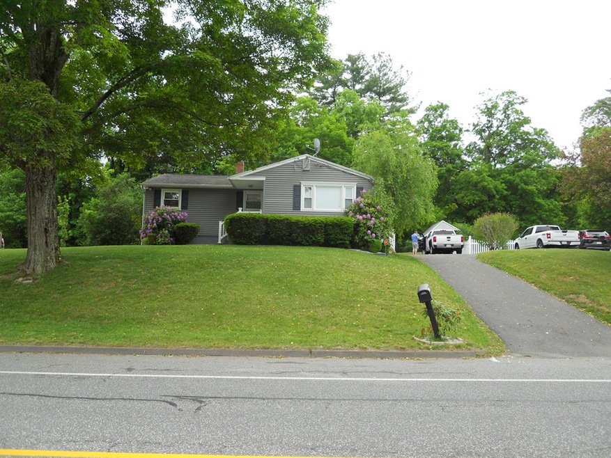 357 Jarvis Ave, Holyoke, MA 01040 - photo 1