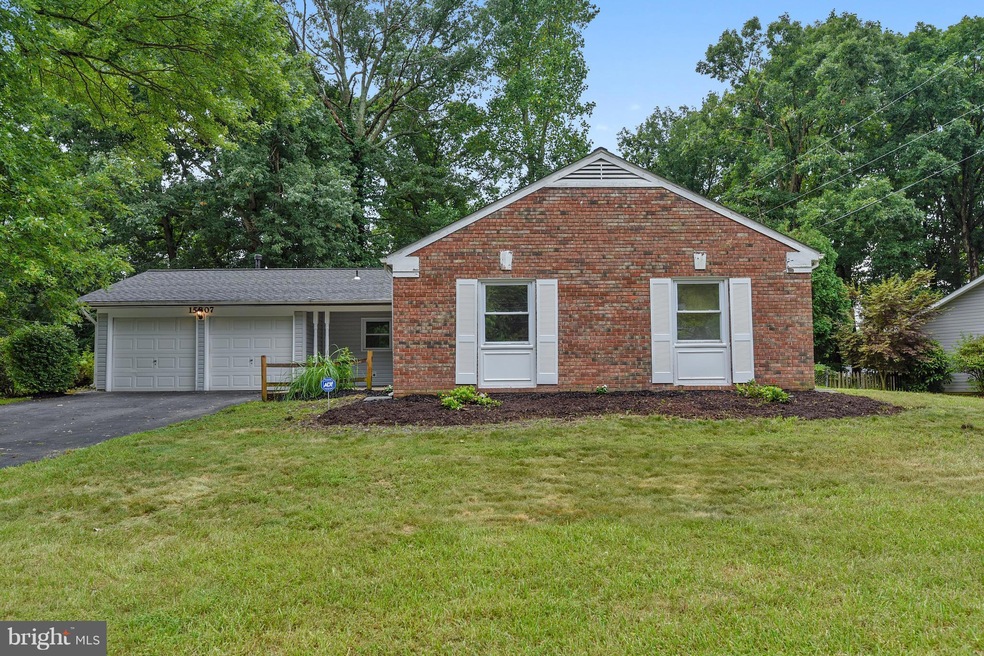 15807 Plainview Ln, Bowie, MD 20716 - photo 1