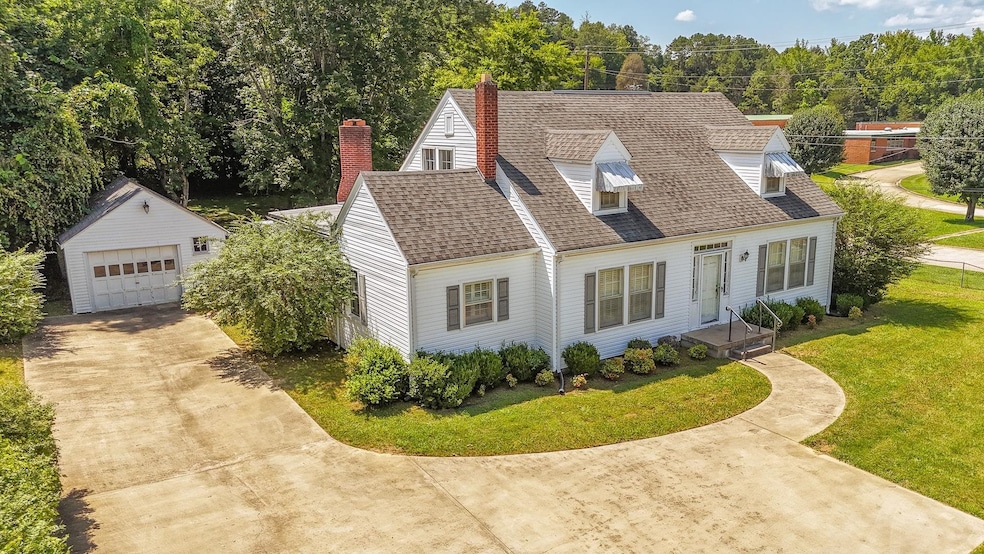 117 N High St, Waynesboro, TN 38485 - photo 1