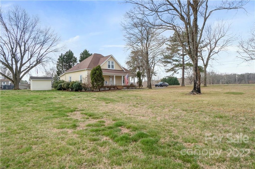 469 Wallace Springs Rd unit 1, Statesville, NC 28677 - photo 1