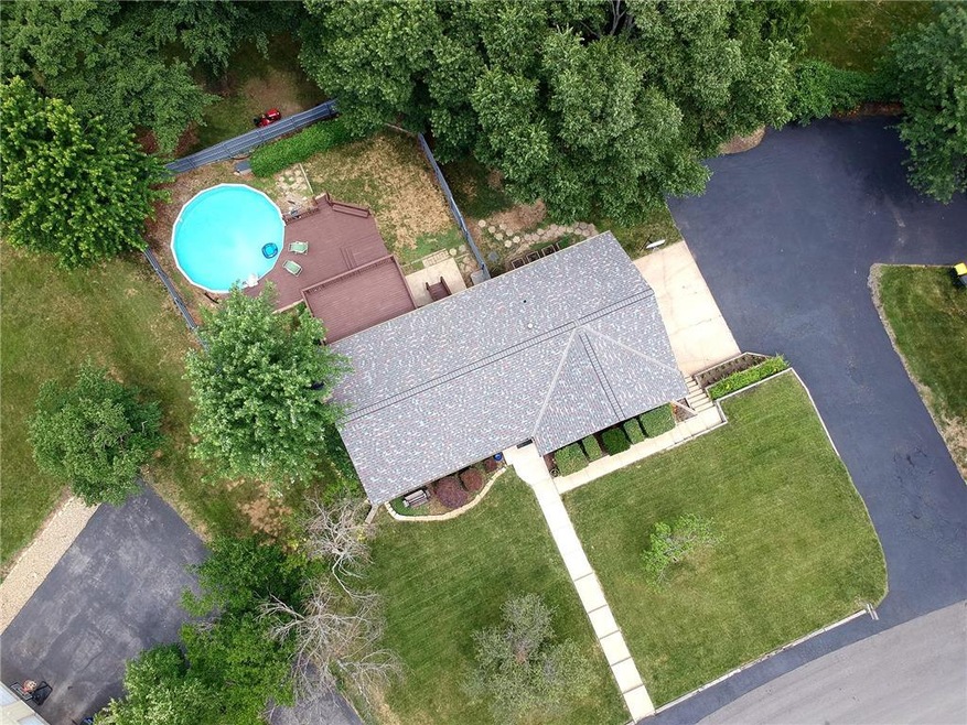 6908 Brownridge Dr, Shawnee, KS 66218 - photo 1