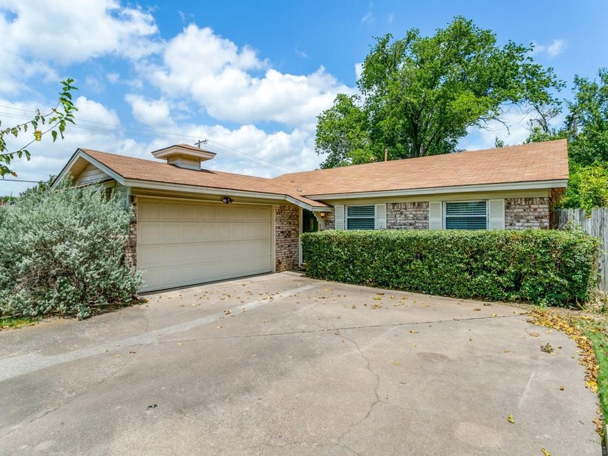 932 Nelson Terrace, Bedford, TX 76022 - photo 1