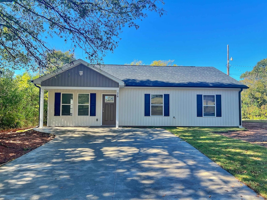 28 Blackstock Rd, Inman, SC 29349 - photo 1