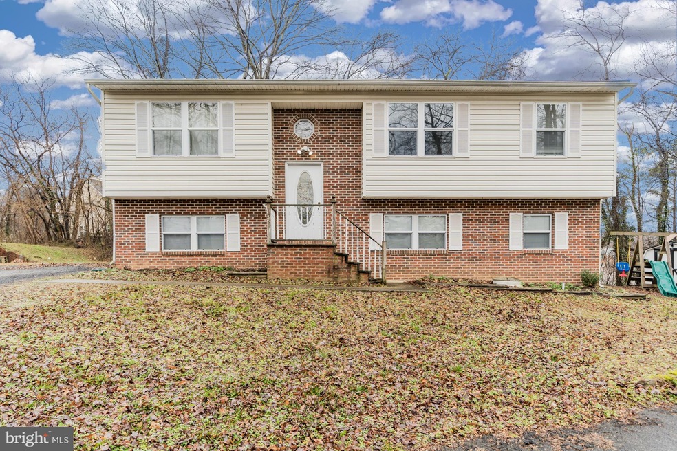 162 Rachaels Way, Prince Frederick, MD 20678 - photo 1