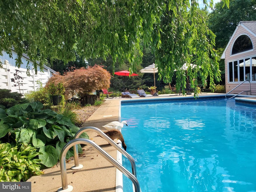 16 Audubon Cir, Stevens, PA 17578 - photo 1