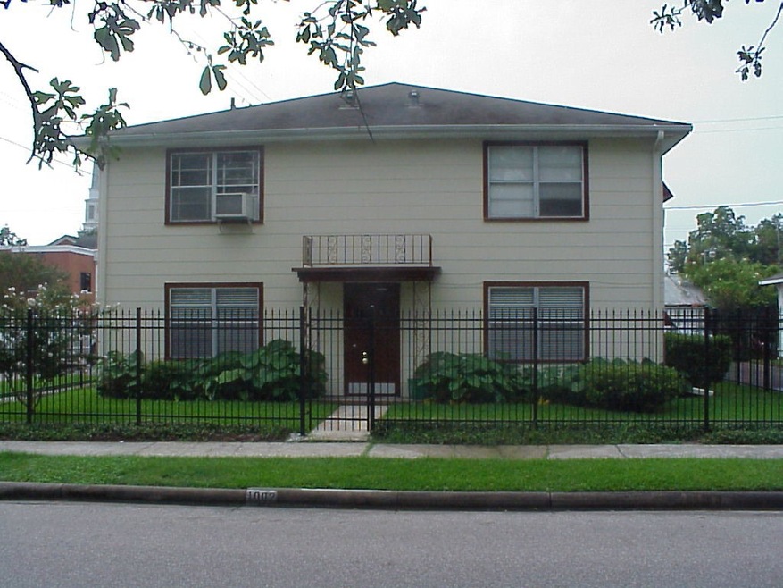 1002 Key St unit 2, Houston, TX 77009 - photo 1