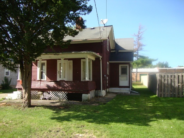 341 Houston St, Batavia, IL 60510 - photo 1