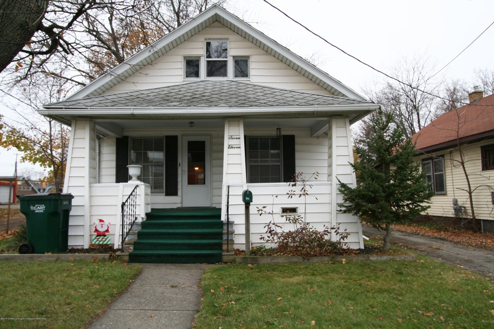 711 Westmoreland Ave, Lansing, MI 48915 - photo 1