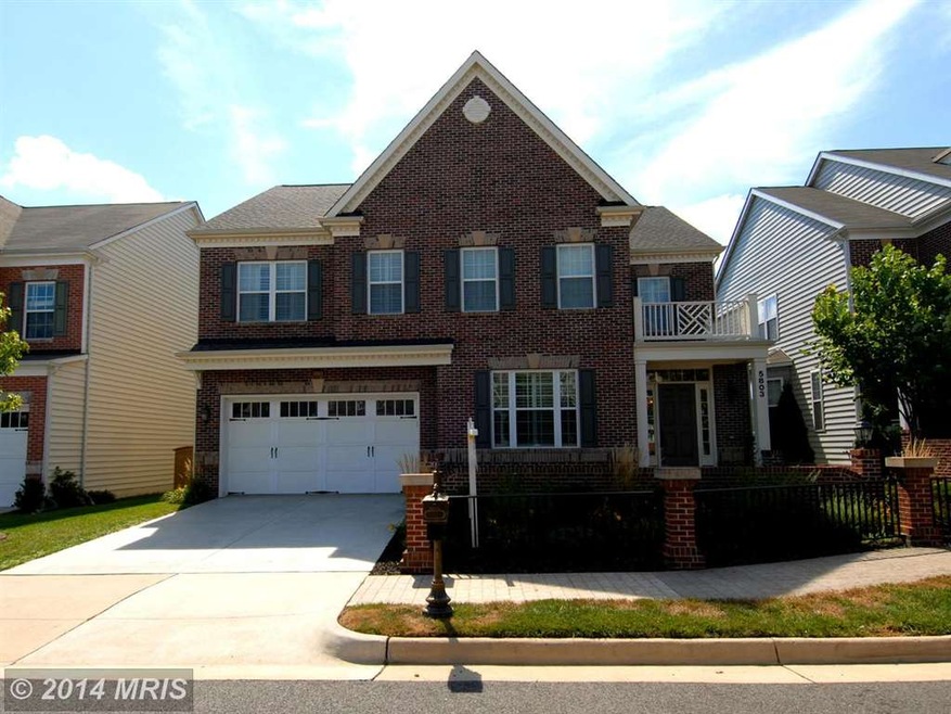 5803 Falls Gate Ct, Falls Church, VA 22041 - photo 1