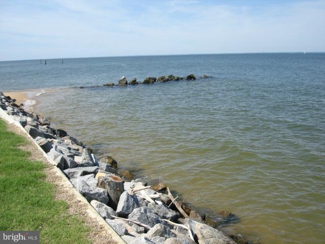 404 Queens Ct, Stevensville, MD 21666 - photo 1