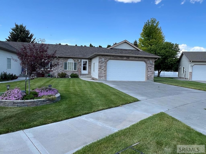 Pending $319,900
