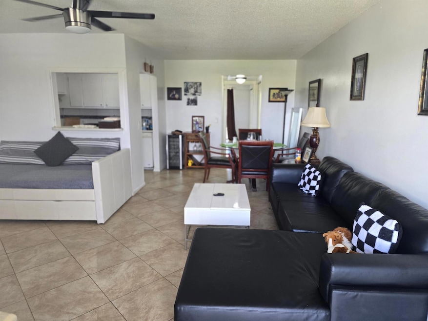 41 Brighton Dr unit A, Boca Raton, FL 33434 - photo 1