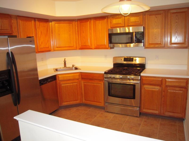 379 Cambridge Dr, Ramsey, NJ 07446 - photo 1