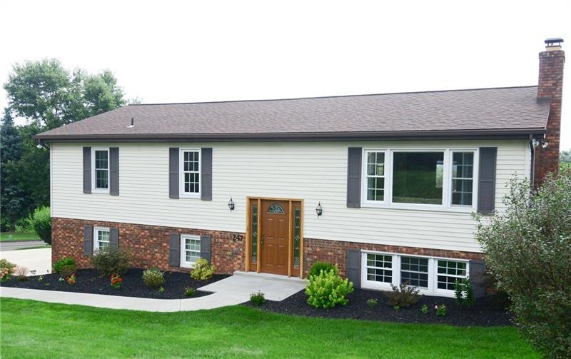 Welcome to 247 Parkwood Circle!