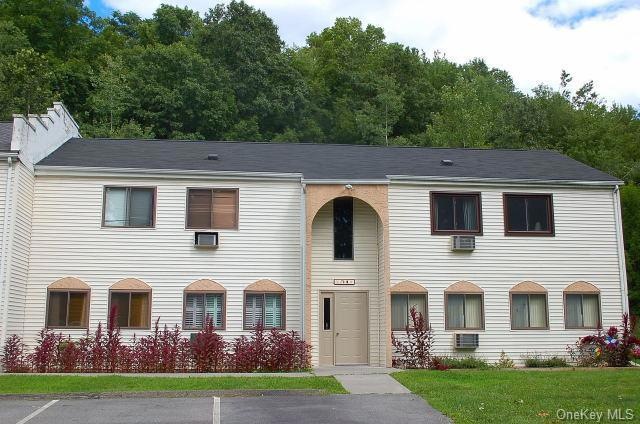 51 Scarborough Ln unit A, Wappingers Falls, NY 12590 - photo 1