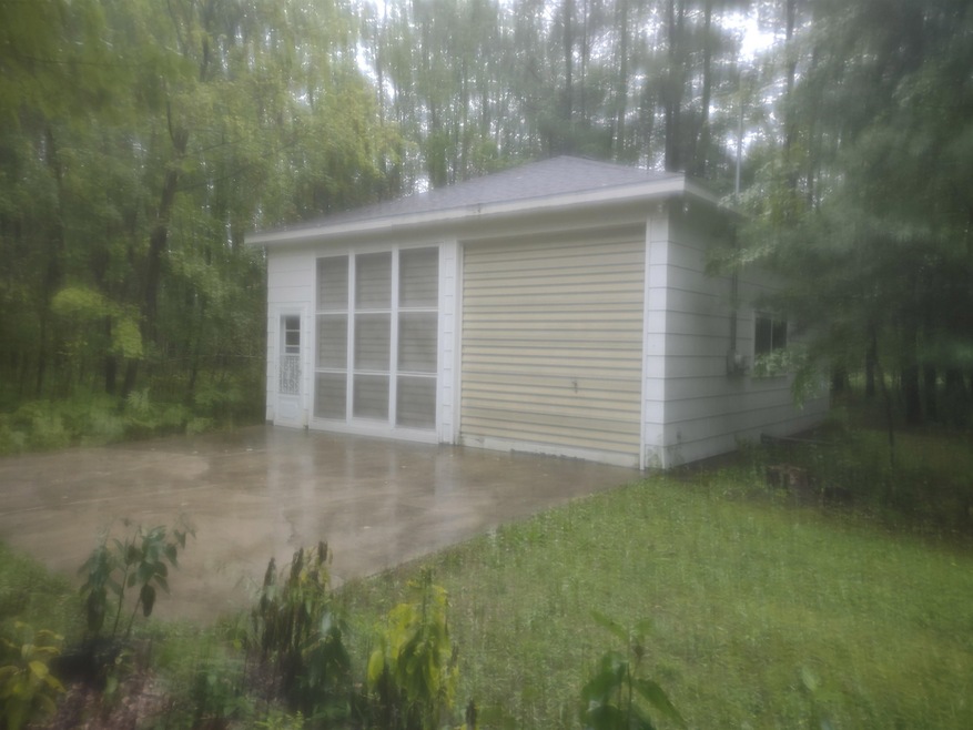 N3381 River Rd, Wallace, MI 49893 - photo 1