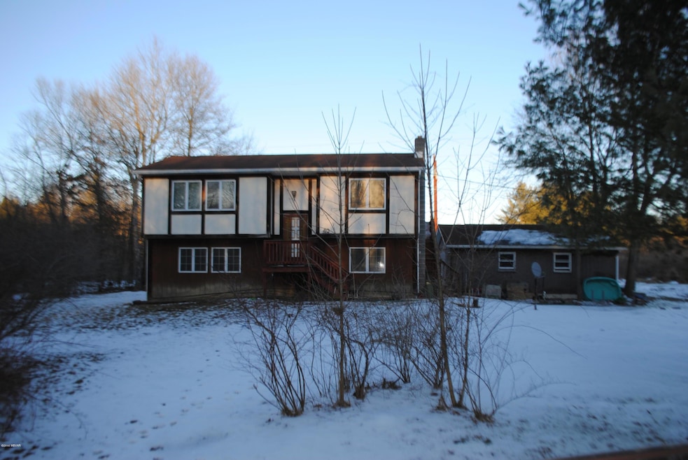 40 Gibson Rd, Allenwood, PA 17810 - photo 1