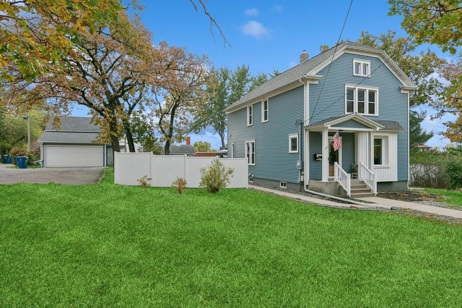 302 2nd St S, Sauk Rapids, MN 56379 - photo 1