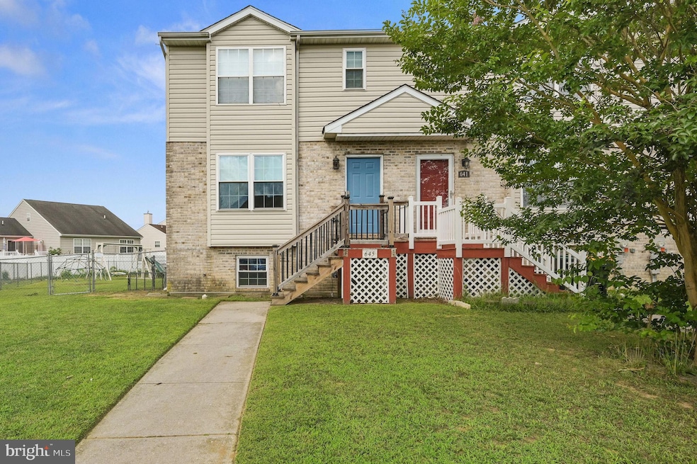 645 Dairy Dr, Smyrna, DE 19977 - photo 1