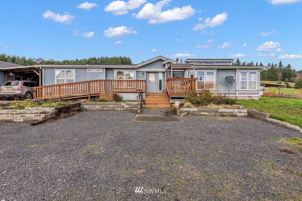 320 Sears Rd, Winlock, WA 98596 - photo 1