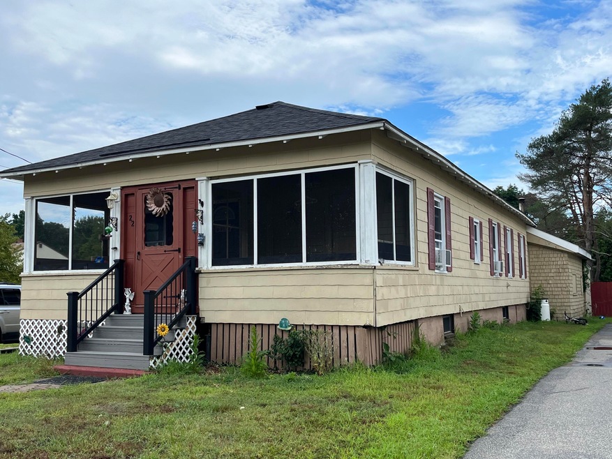 22 Roebuck Ave, Saco, ME 04072 - photo 1