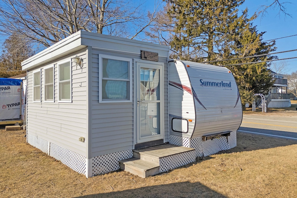 333 Long Sands Rd T-18_101