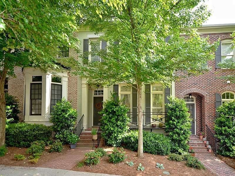 Exterior Front. CLICK the HomeScenes.com Virtual T