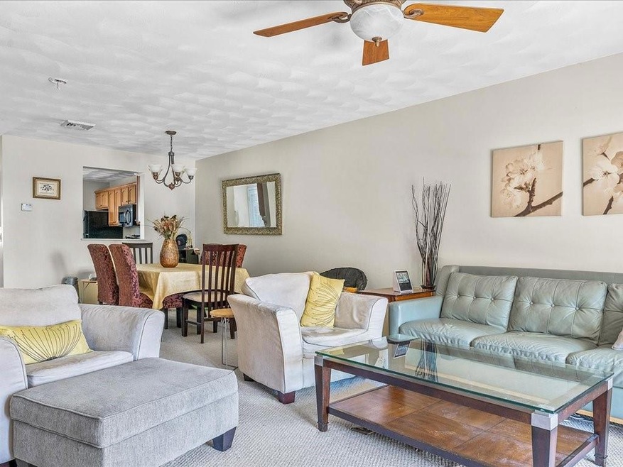 4 Wood St unit A4, Bristol, RI 02809 - photo 1