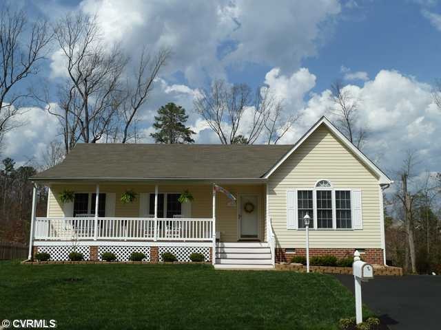 Exterior Front - Beautiful maintenance free home o