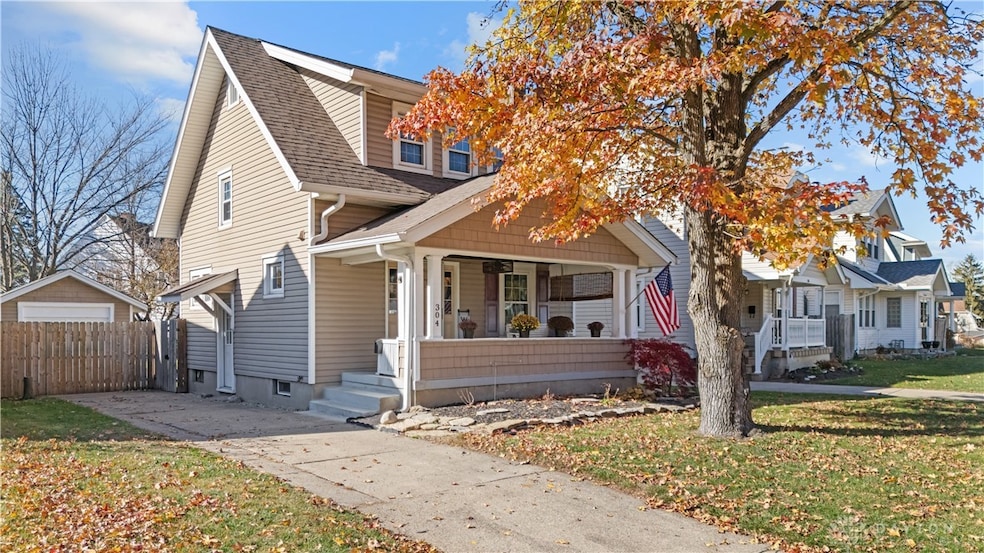 304 Ardmore Dr, Middletown, OH 45042 - photo 1