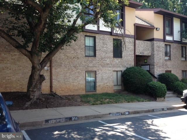 11643 Stoneview Square unit 21C, Reston, VA 20191 - photo 1