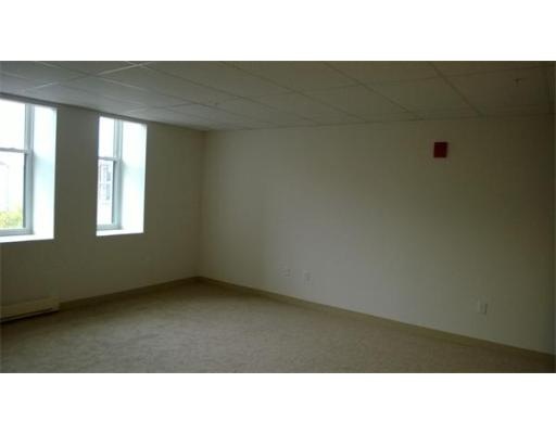 11 Lawrence St unit 203, Lawrence, MA 01840 - photo 1