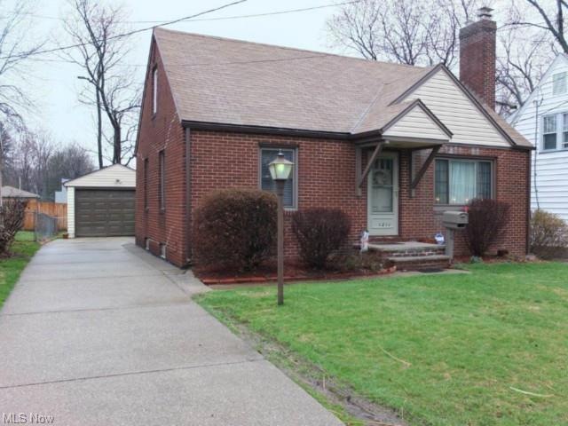 1211 18th St NE, Canton, OH 44705 - photo 1