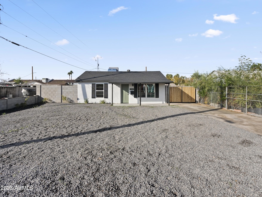 2226 N 18th St, Phoenix, AZ 85006 - photo 1