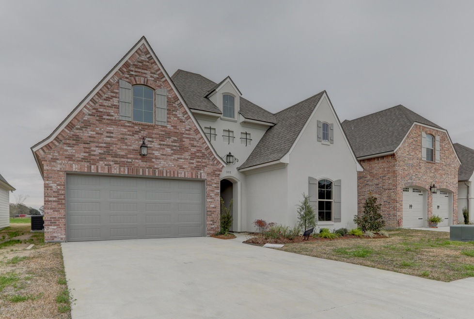 202 Santander Dr, Youngsville, LA 70592 - photo 1